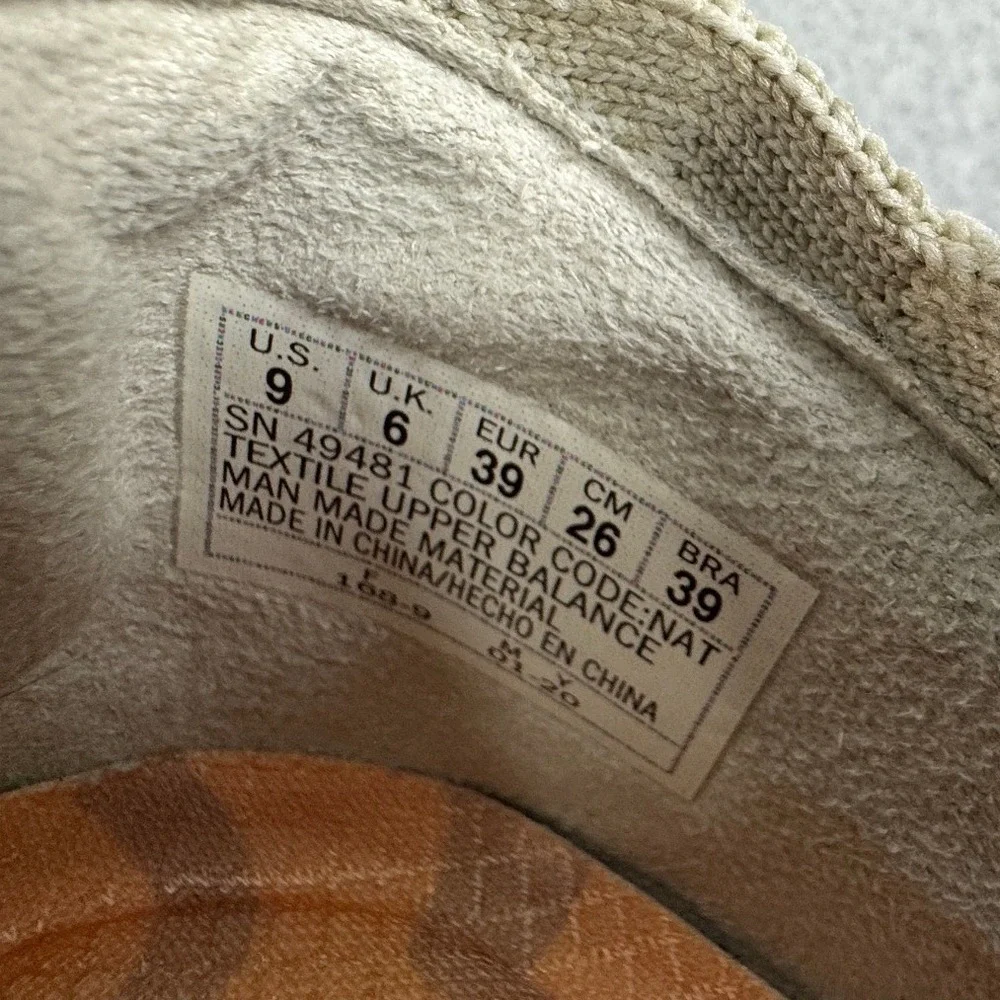 Skechers Seager Stat Classic Fit Women 9 Taupe Knit Memory Foam Slip On Loafers